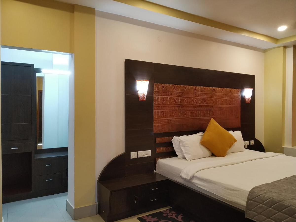 Hotel Sc Continental Itānagar Eksteriør bilde