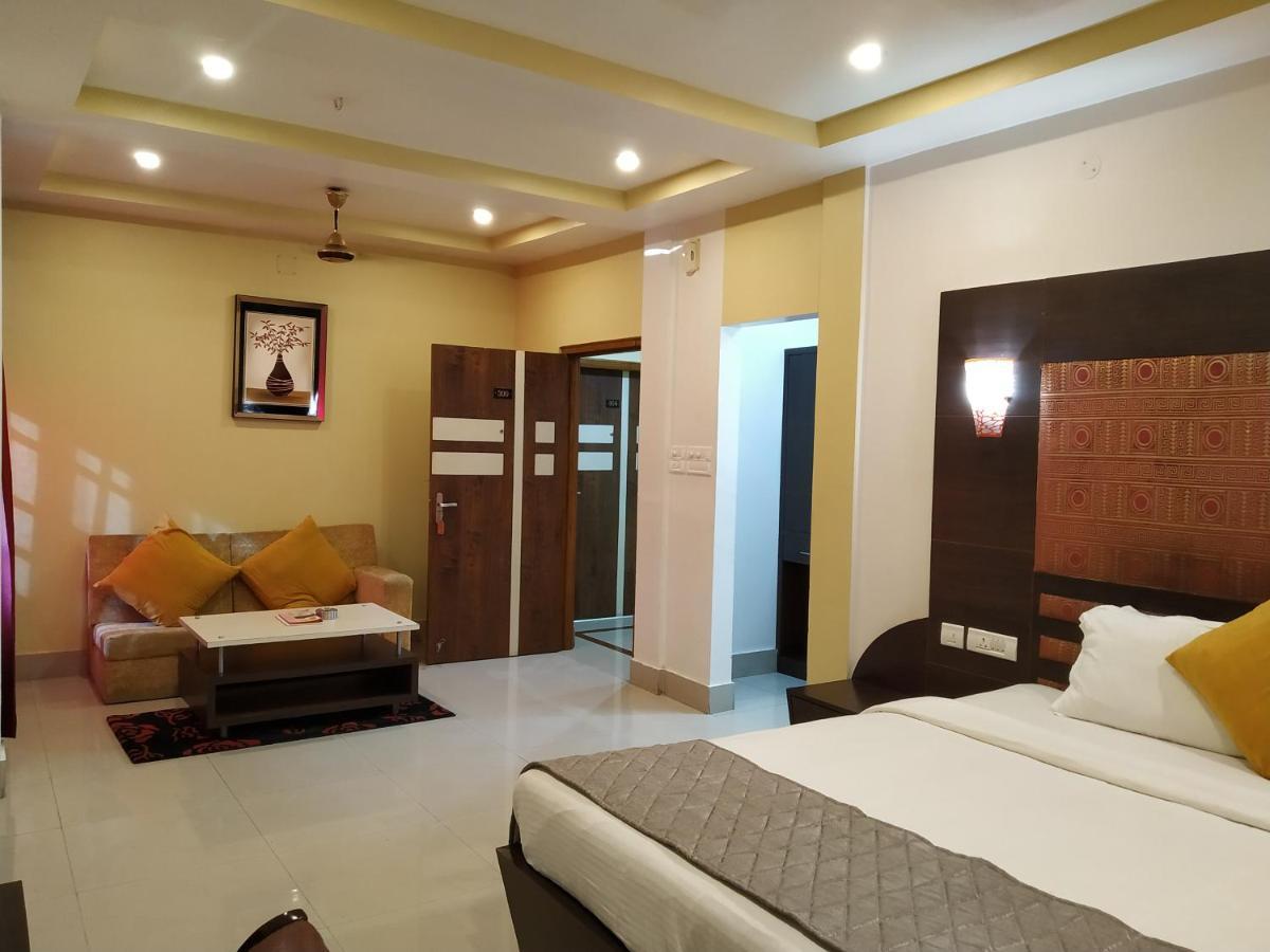 Hotel Sc Continental Itānagar Eksteriør bilde